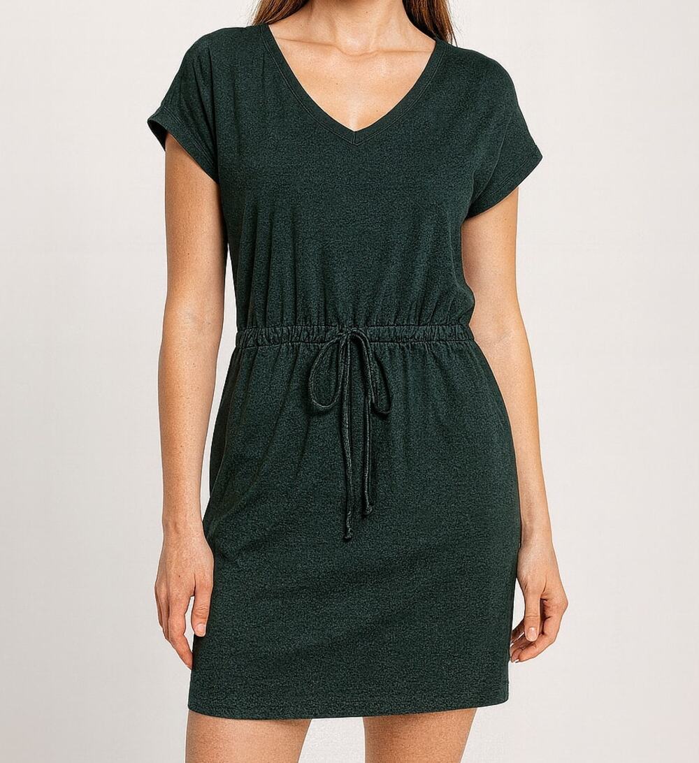 32 Degrees Cool Womens Medium Black Dress w/ Pockets NEW NWT